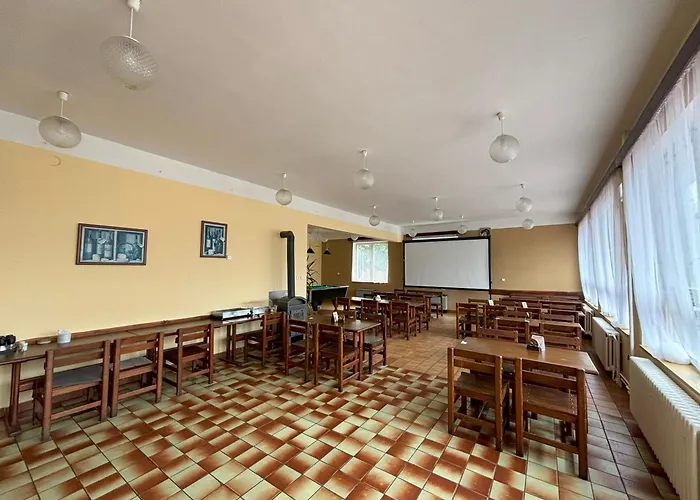 Restaurace A U Jezirka Guest house